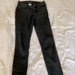 Black skinny jeans